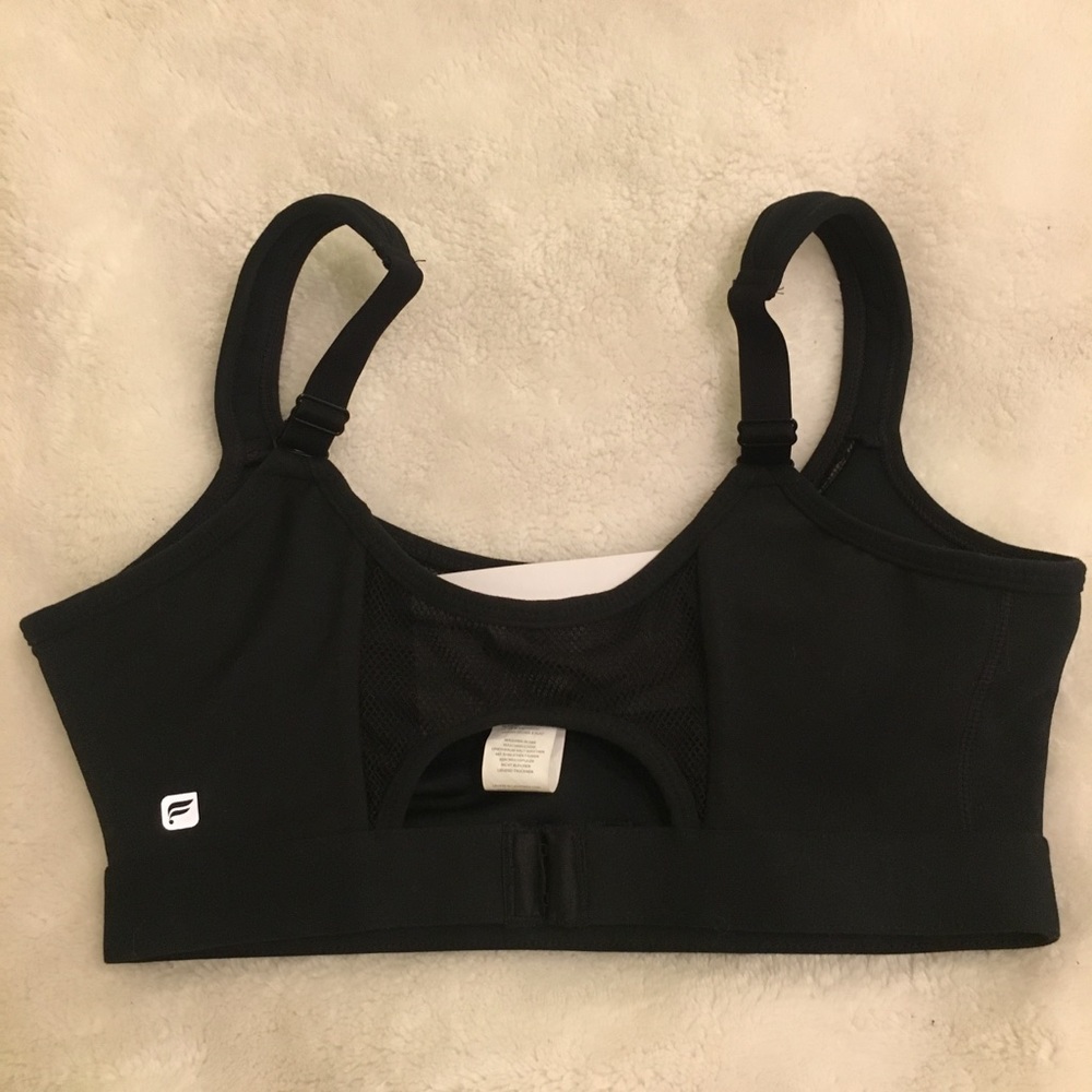 Fabletics black sports bra